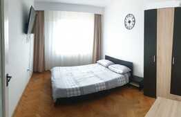 Apartament de 3 camere, decomandat, 74 mp, zona strazii Parang
