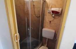 Cameră de cămin, 12 mp, etaj intermediar, bucătărie și baie proprie, zona Astra