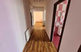 Apartament 3 camere, 73mp, boxa, parcare, zona Florilor