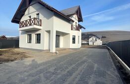 Casa individuala, 120 mp, 550 teren, doua fronturi, Gilau 