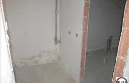 De vanzare apartament cu 2 camere, 44 mp utili, semifinisat! Loc de parcare!