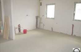 De vanzare apartament cu 2 camere, 44 mp utili, semifinisat! Loc de parcare!