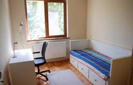 4 camere decomandate, mobilat modern, 75 mp utili, parcare, zona Hotel Royal