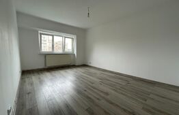 Apartament 2 camere, 50 mp, decomandat, zona Primaverii