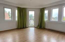 Apartament 2 camere, decomandat, etaj intermediar, zona Centrala