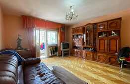 Apartament 4 camere, decomandat, 92 mp,etaj intermediar, Gradini Manastur