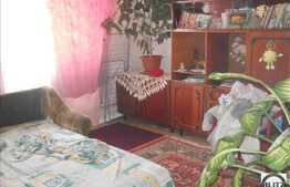 Vanzare apartament 3 camere, 62 mp utili plus boxa de 12 mp la subsol