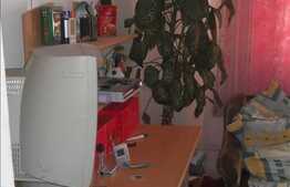 Vanzare apartament 3 camere, 62 mp utili plus boxa de 12 mp la subsol