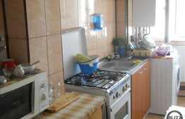 Vanzare apartament 3 camere, 62 mp utili plus boxa de 12 mp la subsol