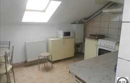 Mansarda cu 2 camere, decomandata, 65 mp! Zona strazii Eroilor!