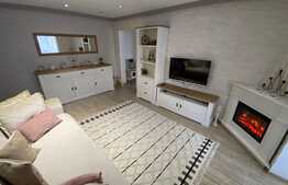 Apartament de 3 camere, 70mp, Zona Tractorul 