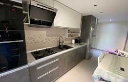 Apartament de 3 camere, 70mp, Zona Tractorul 