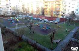 Vanzare apartament 2 camere, decomandat, 49 mp utili, zona Bucegi