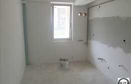 3 camere, 69 mp! Finalizat in 2014! Semifinisat! Zona Tautiului! Parcare cu CF!