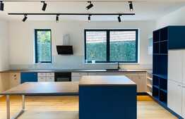 Duplex superb, 260 mp, parcari, terase, zona Fabricii