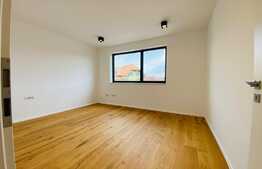 Duplex superb, 260 mp, parcari, terase, zona Fabricii