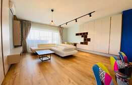 Penthouse, 110 mp utili, terasa 80 mp, 2 garaje, zona Calea Turzii