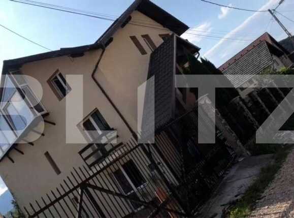 Casa de vânzare 9 camere  - 86463CV | BLITZ Brașov | Poza1