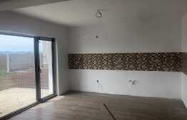 Casa spatioasa 4 camere, 136mp utili, 530 teren, semifinisata, intrare Bod