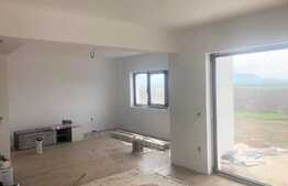 Casa spatioasa 4 camere, 136mp utili, 530 teren, semifinisata, intrare Bod