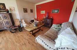 Casa 5 camere, 260 mp, 800 mp teren, zona Lombului