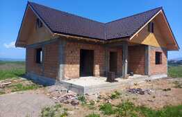 Casa pe plan parter semifinisata, 4 camere, 125mp utili, 500mp teren, cartier Izvor