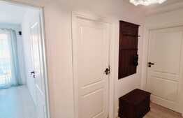 Apartament la cheie, 2 camere, decomandat, parcare, zona Florilor
