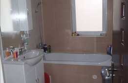 De vanzare 2 camere, 51 mp plus 2 balcoane, zona strazii Porii! Parcare cu CF!