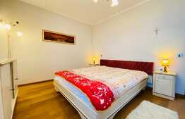 Casa individuala unica, 250 mp, curte privata, parcare, zona Hermes