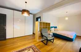Casa individuala unica, 250 mp, curte privata, parcare, zona Hermes