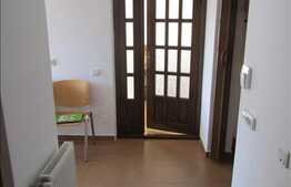 2 camere, 52 mp, decomandat, A.C.,  prima inchiriere, zona strazii Buna Ziua