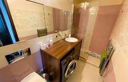 Apartament 3 camere, 75 mp, terasă, parcare, lift, zona Golden Tulip