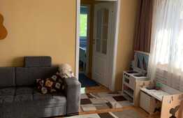 Apartament 4 camere, 72mp, zona Bucium