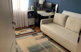 Apartament 4 camere, 72mp, zona Bucium