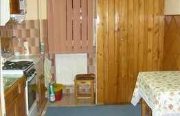 Apartament de vanzare cu 3 camere, 75 mp utili