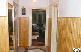 Apartament de vanzare cu 3 camere, 75 mp utili