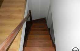 De vanzare, 3 camere semidecomandate, 90 mp plus 2 balcoane, zona Campului