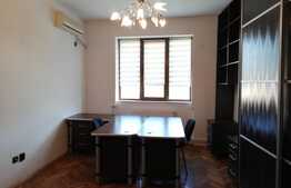 Spatiu Ultracentral, 80 mp, zona Piata UNIRII, 2 parcari incluse in pret