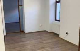 Spatiu Ultracentral, 80 mp, zona Piata UNIRII, 2 parcari incluse in pret