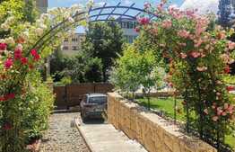 Casa individuala, 200 mp, 5 camere,  zona Grigorescu, ideal sediu firma