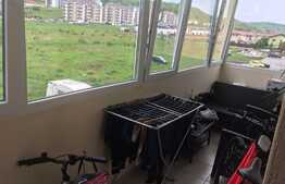 Apartament de 2 camere, 52 mp, zona Porii