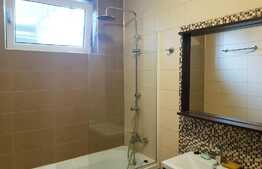 Apartament 3 camere, 63 mp, parcare, zona strazii Tineretului