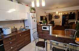 Apartament 2 camere, 58 mp, parcare, zona Florilor