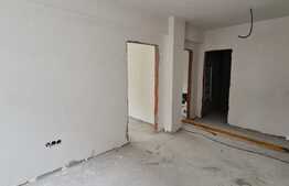 Apartament 3 camere, 58 mp, parcare, zona Teilor