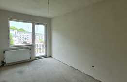 Apartament 3 camere, 58 mp, parcare, zona Teilor