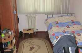 Vanzare apartament 3 camere, decomandat, 57 mp utili, zona Mehedinti, cu boxa