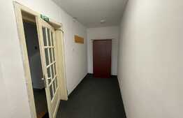 Spatiu de birou, 50 mp, 2 parcari, zona strazii Brancusi