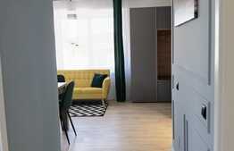Apartament modern 3 camere la cheie ,parcare, zona Teilor