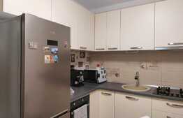 Apartament cu 2 camere,56mp, etajul 1, parcare privata, in Apahida