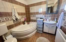 Casa cocheta, pe plan parter, 3 camere, 100 mp, in Bartolomeu